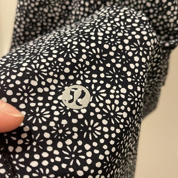 Lululemon Top - Picture 11 of 11